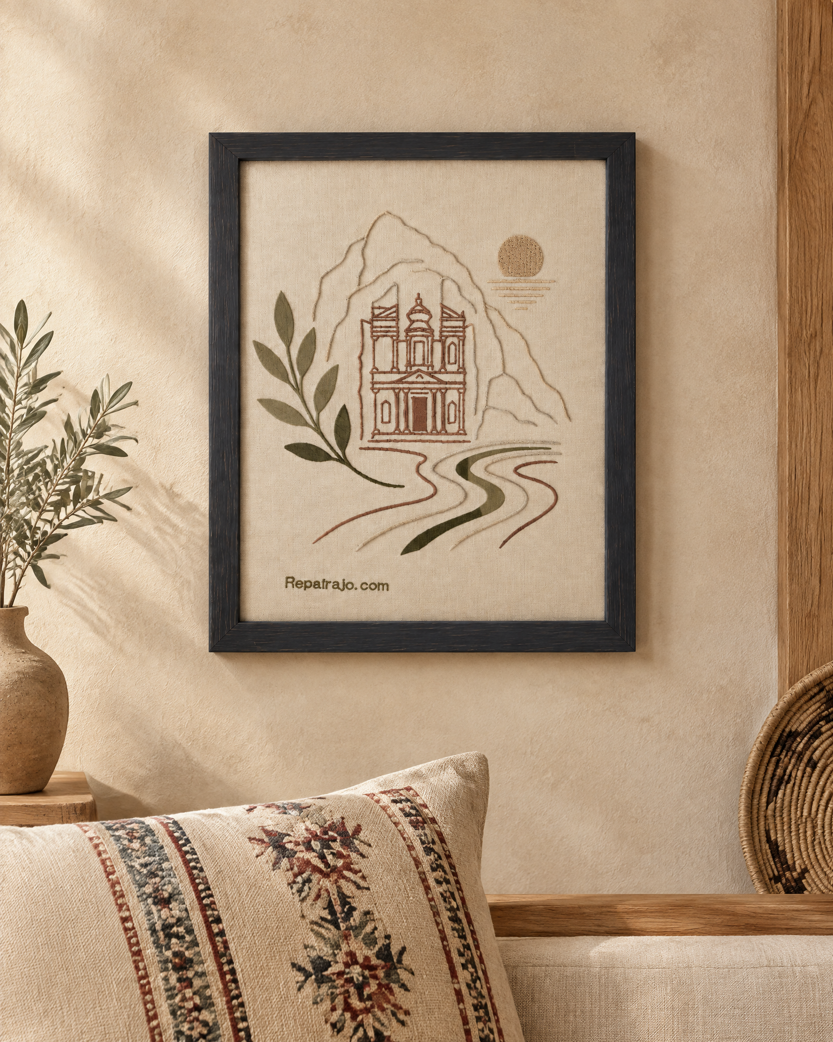 Petra Embroidered Wall Art – Handmade Jordanian Heritage - الصورة 2